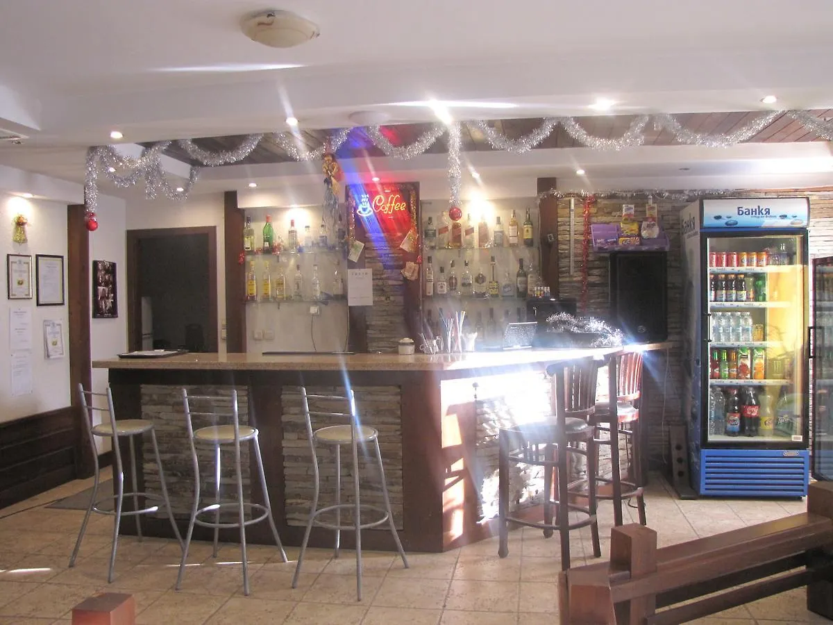 Edelweiss Inn Aparthotel Bansko